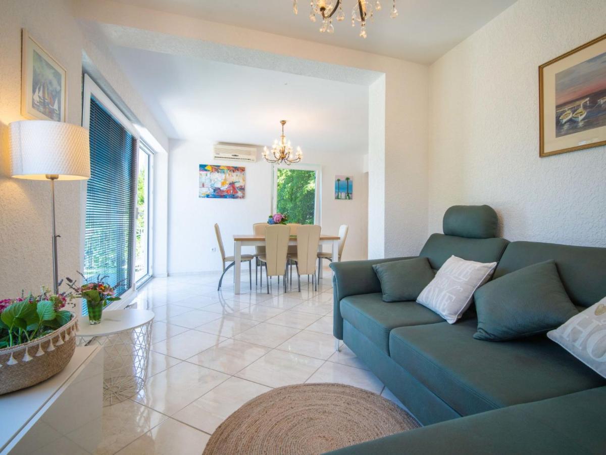 Holiday Home Vesna By Interhome Njivice Exterior foto